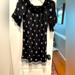 Brand is California moon rise size is small. Condition is‎ excellent.